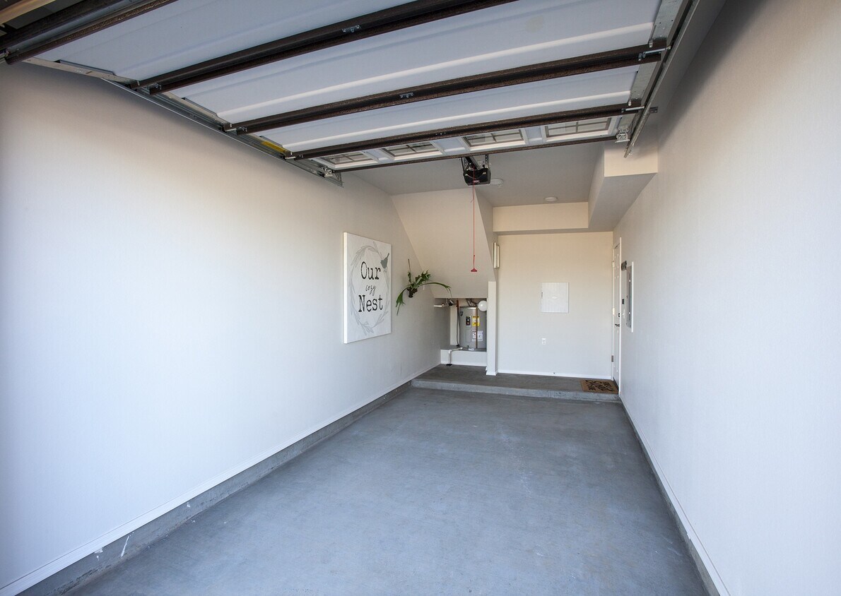 San Mateo Townhomes Apartments in Phoenix, AZ