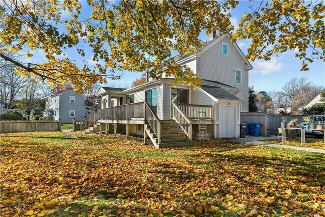 Building Photo - 44 Whitwell Ave