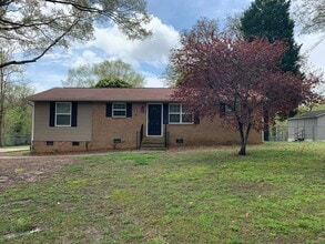Building Photo - 15210 Hus McGinnis Rd
