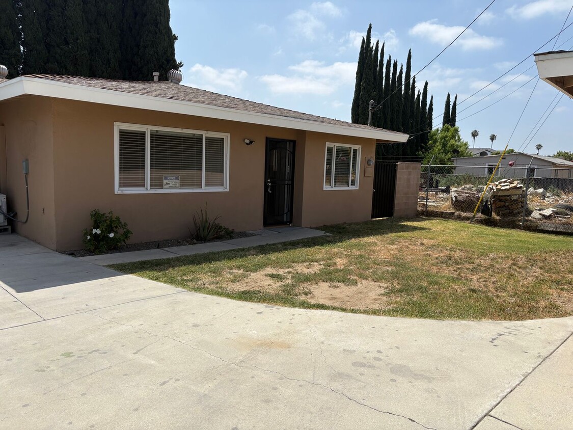 Foto principal - Charming Remodeled 3-Bedroom, 2-Bath in Po...