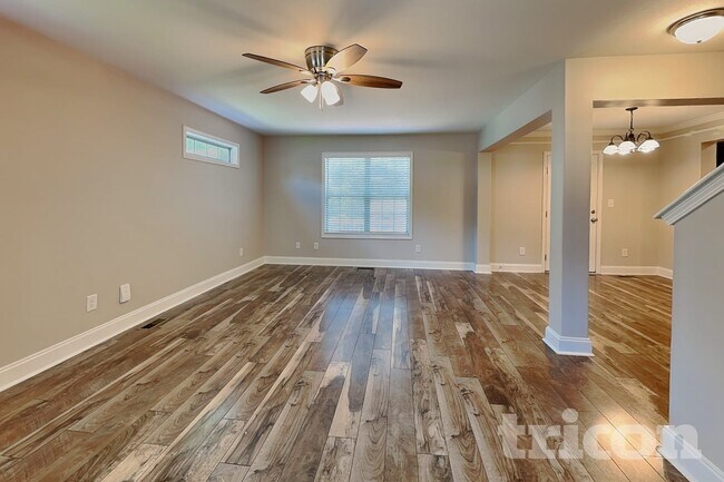 Foto del edificio - 515 Magnolia Dr