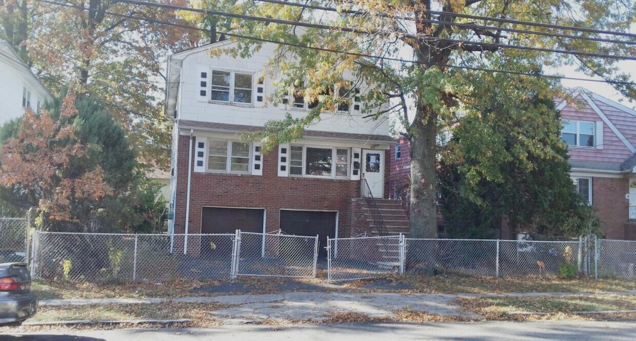 1032 Chandler Ave, Roselle, NJ 07203 House Rental in Roselle, NJ