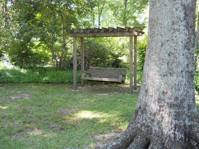 Foto del edificio - 620 Nelson Dr