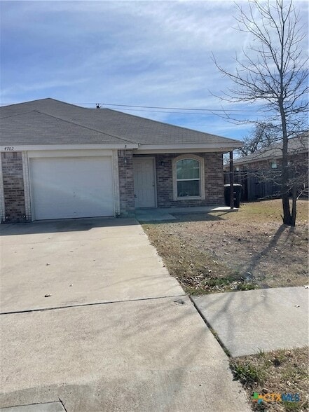 Building Photo - 4702 Waterproof Dr