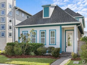Building Photo - 14165 Moniz Ave