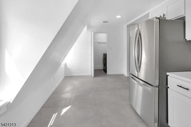 Foto del edificio - 157 Fairmount Ave