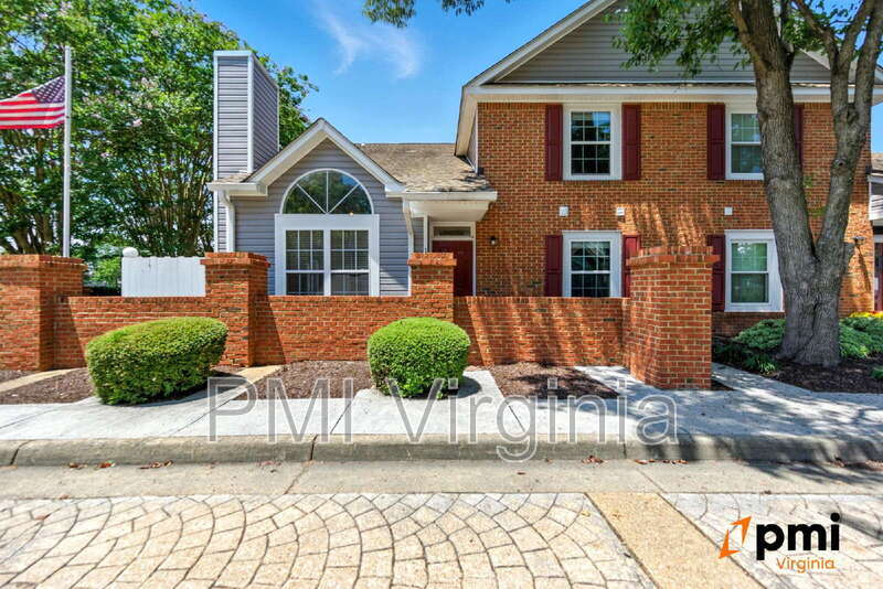 Primary Photo - 1701 Willow Creek Ct