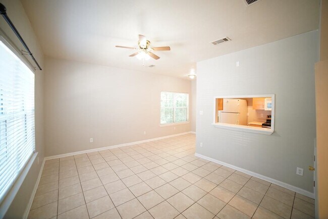 Foto del edificio - 2403 Hartsfield Rd