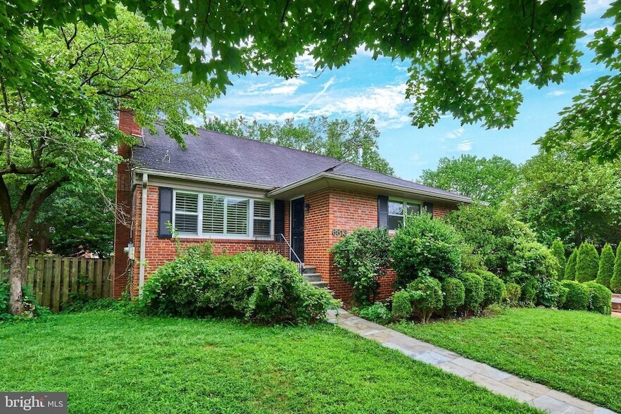 Primary Photo - 6613 Denny Pl