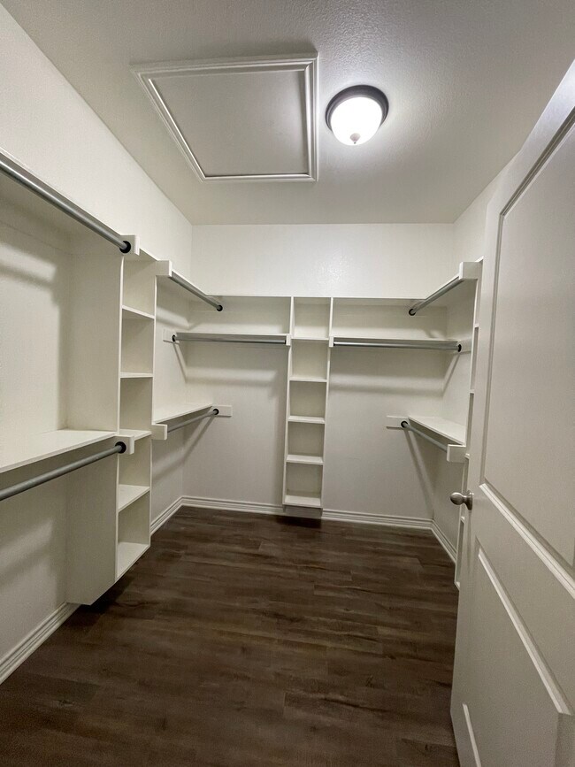 Foto del edificio - 6205 County Rd 1143