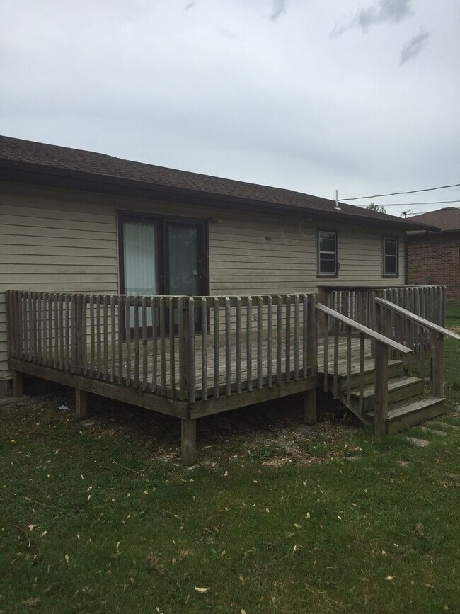 Foto del edificio - NICE 3 Bed 2 Bath home in Bolivar! Excellent Area!