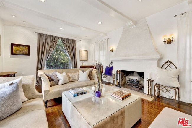 Foto del edificio - 634 Highland Ave