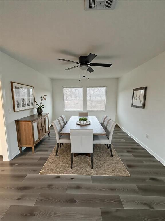 Foto del edificio - 526 E 37th St