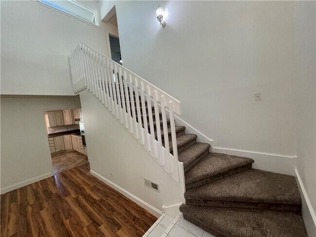 Foto del edificio - Gorgeous 3-Bed, 2.5-Bath Retreat Near Veterans Park