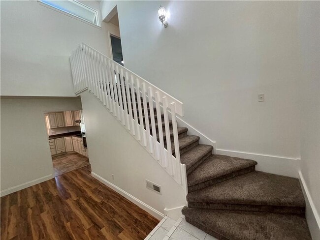 Photo - Gorgeous 3-Bed, 2.5-Bath Retreat Near Veterans Park House