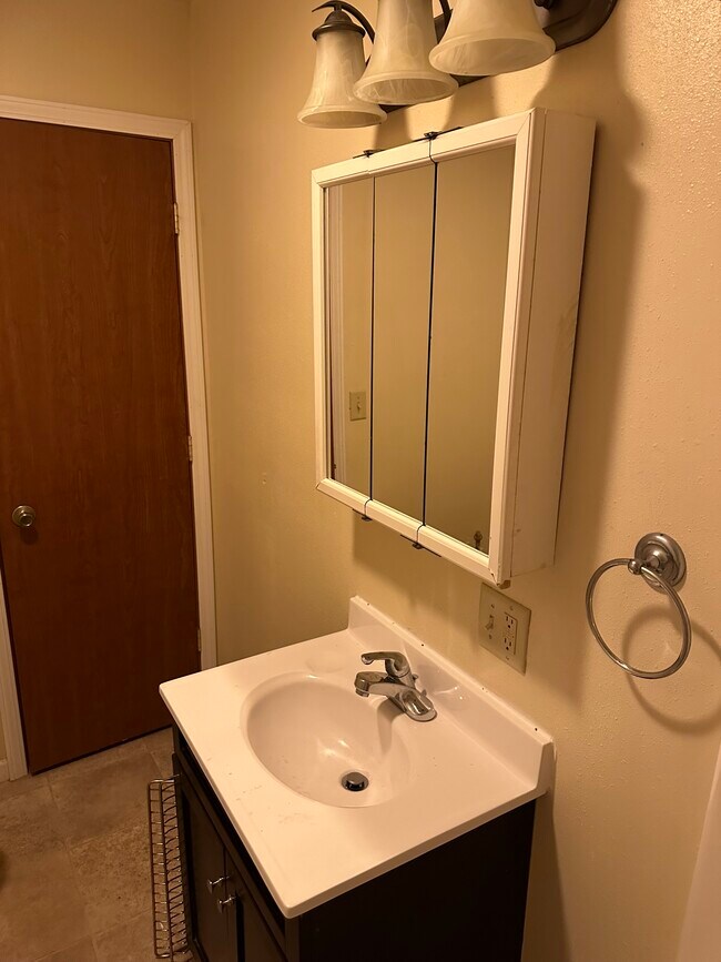 Foto del edificio - Bush Apartments