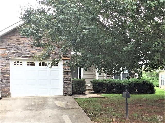 Building Photo - 129 Cameron Way Cir