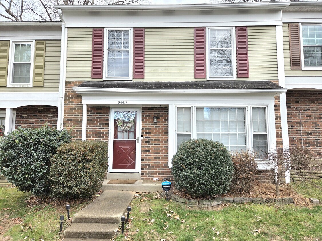 Photo - 5407 Leeway Ct (Fairfax, VA)