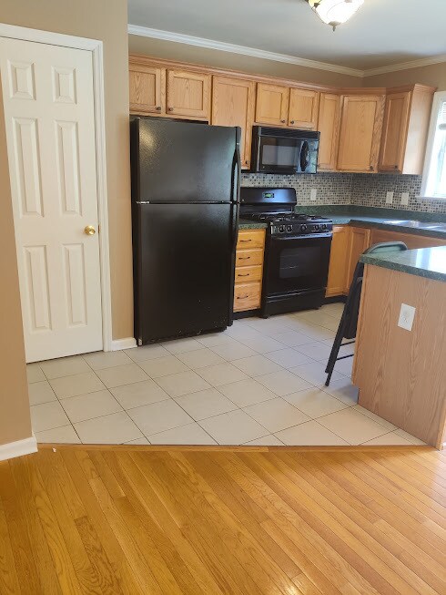 Building Photo - 103 E Gorgas Ln