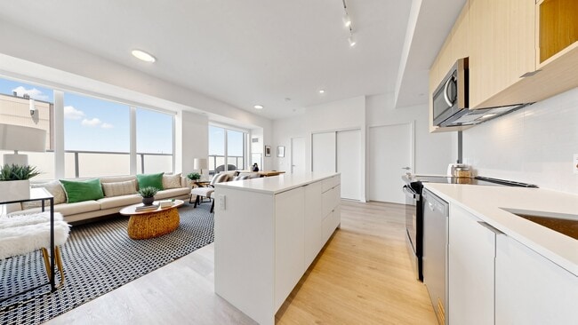 Building Photo - The Markwood