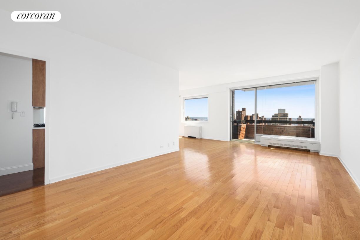 Foto principal - 45 E 89th St