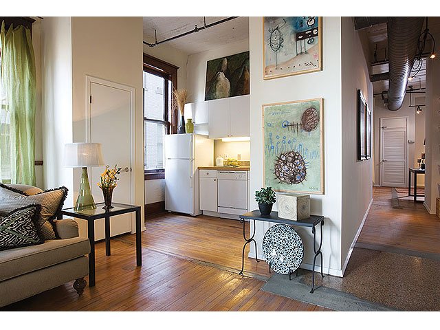 Building Photo - Mhhhhmm, 1 BR you are