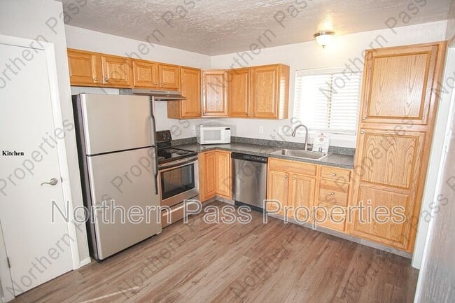 Foto del edificio - 4433 N Stanton St