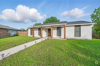 Building Photo - 5006 Oregon Ct
