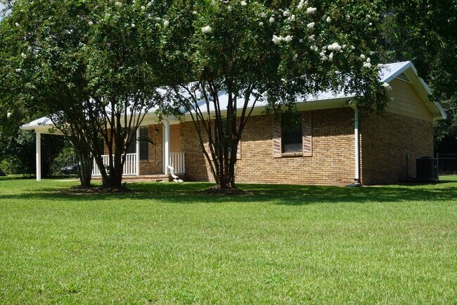 Building Photo - 1109 Meridian Dr