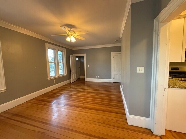 Foto del edificio - 165 Granite St