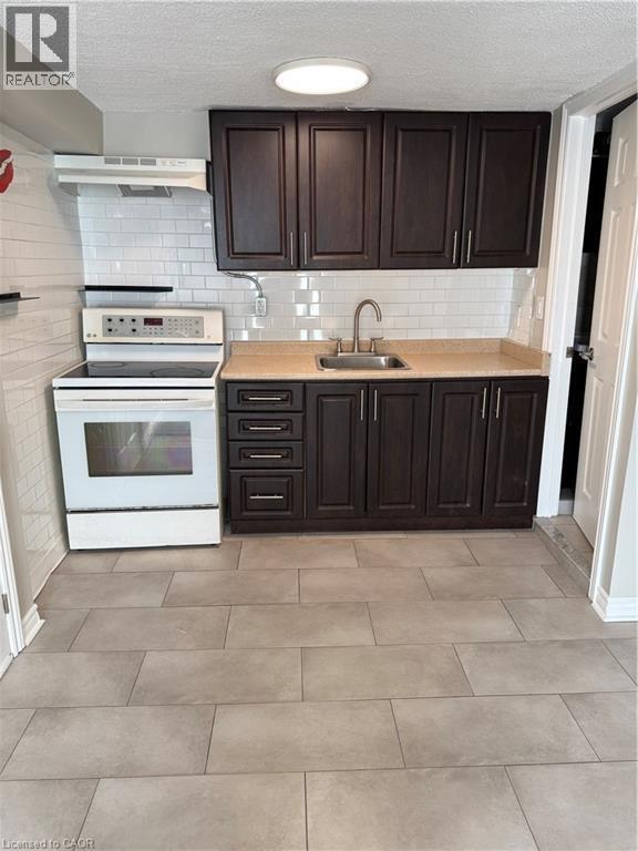 Photo du bâtiment - 1364 Wilson Ave
