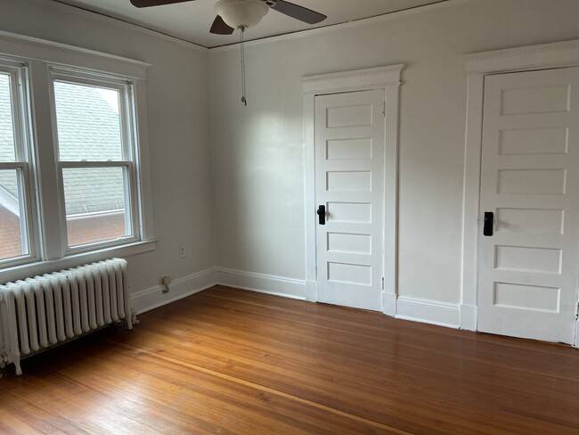 Bedroom - 475 Prospect Ave