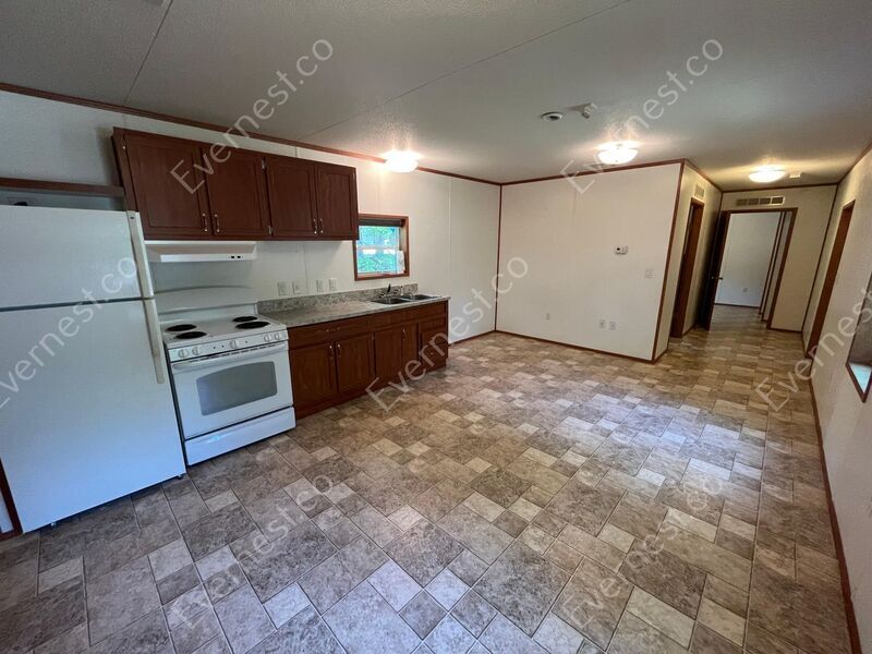 Foto principal - 138 Waynes Ln