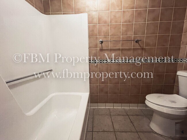 Foto del edificio - 2608 W Sycamore Ave