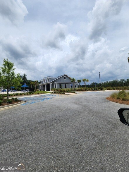 Foto del edificio - 214 Coneflower Rd