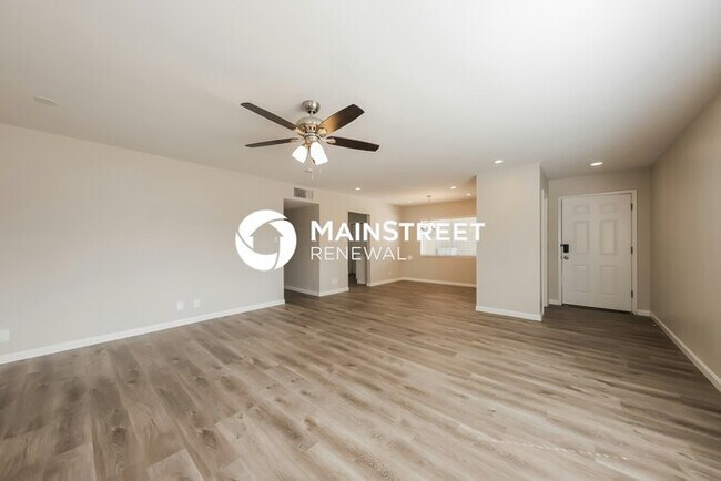 Foto del edificio - 3 Bedroom Pet-Friendly Home in Phoenix, AZ...