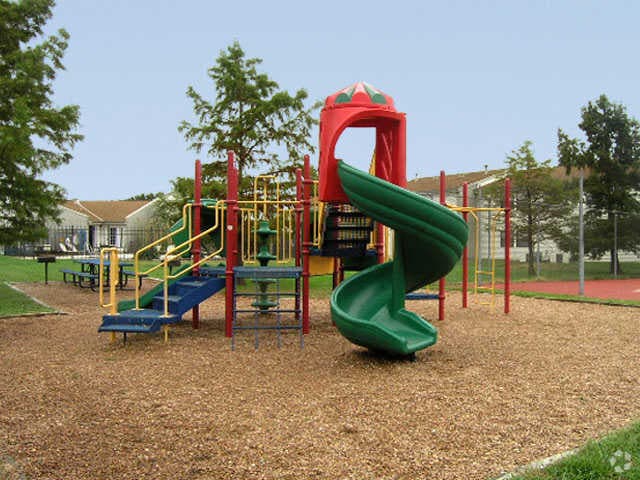 Youth Play Area - Parc at 21st and Rock