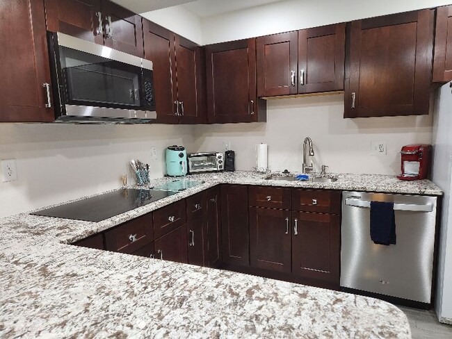 Foto del edificio - 2600 W 82nd Pl