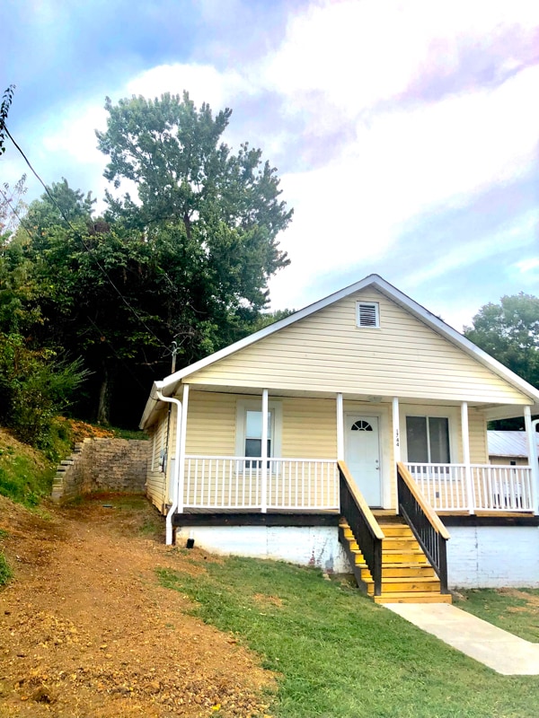 Building Photo - 1744 McGee St