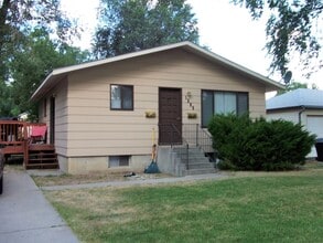 Building Photo - 1508 11th St W