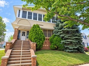 Building Photo - 4878 E 93rd St