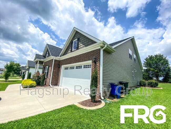 Building Photo - 101 Muirfield Pl