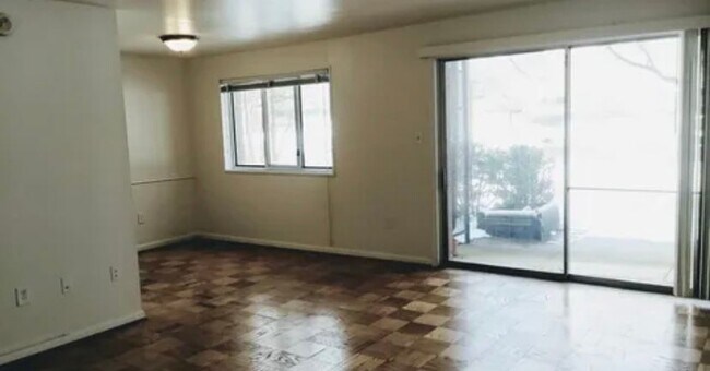Foto del edificio - 10312 Rockville Pike