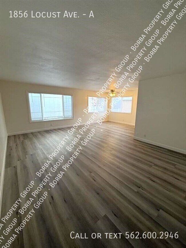 Foto del edificio - 1856 Locust Ave