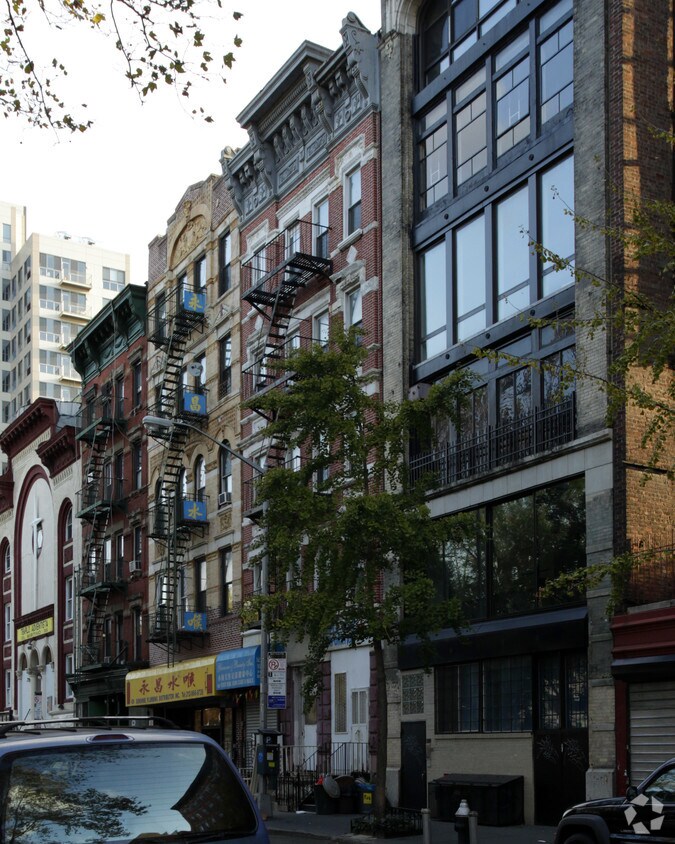Primary Photo - 120 Forsyth St