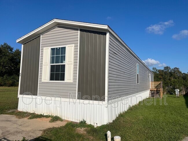 Building Photo - 17481 Orange Grove Rd