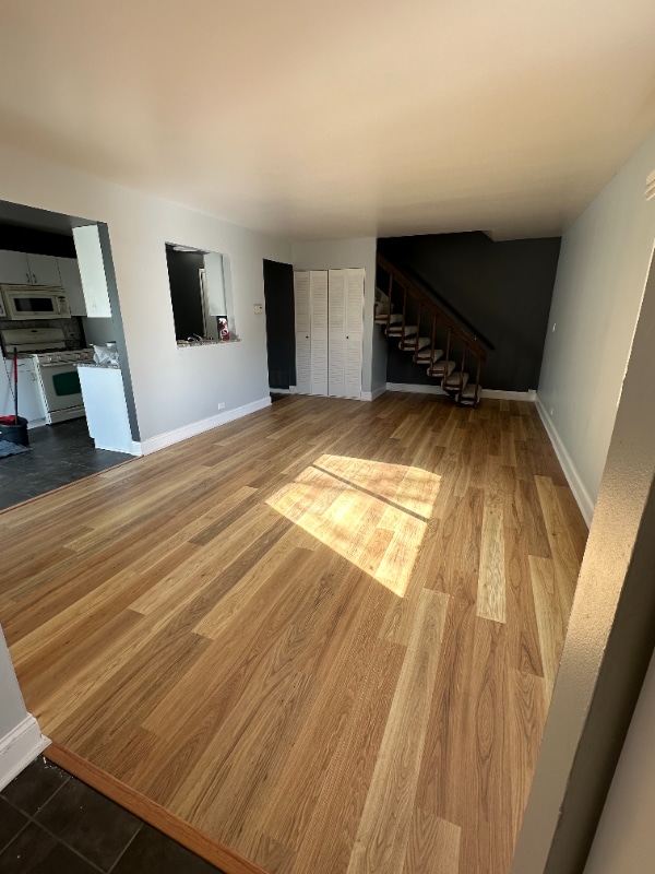 Foto del edificio - 220 N Waterford Dr