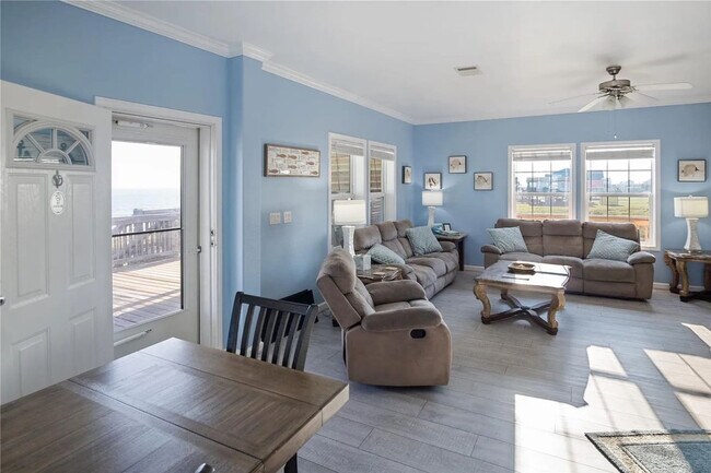 Foto del edificio - 975 Dolly St