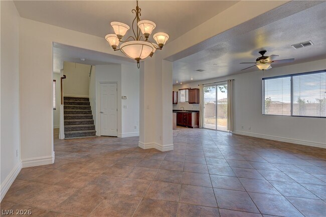 Foto del edificio - 9278 Bearded Iris Ave