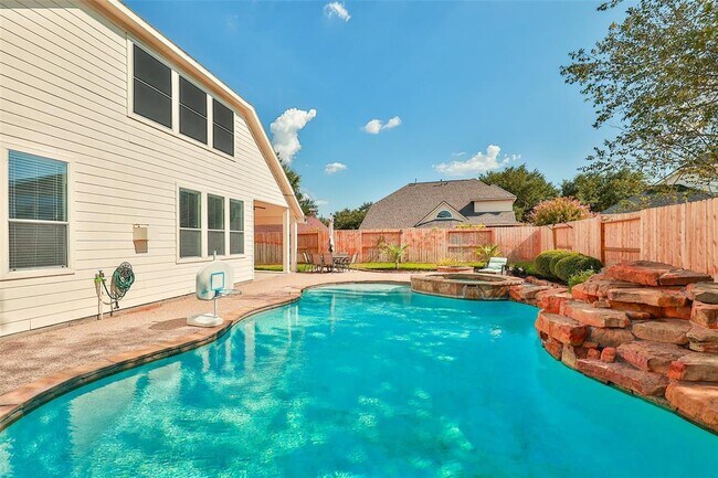 Building Photo - 31207 Trinity Park Ln